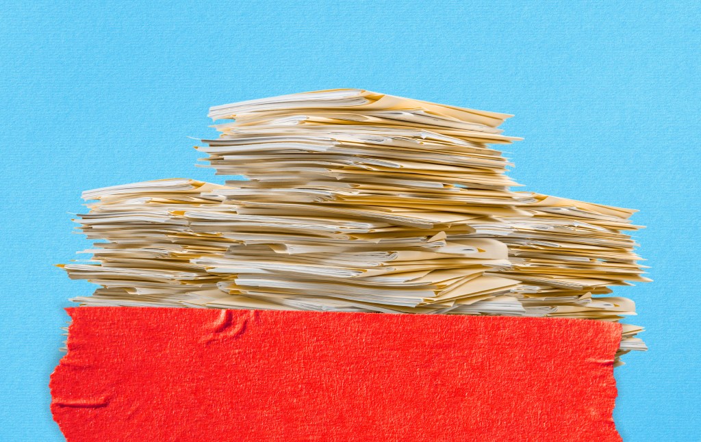 Navigating the Legal Labyrinth: The Impact of Government Ambiguity on Business Compliance